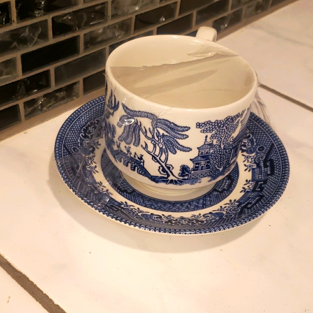 Tea cup  churchill